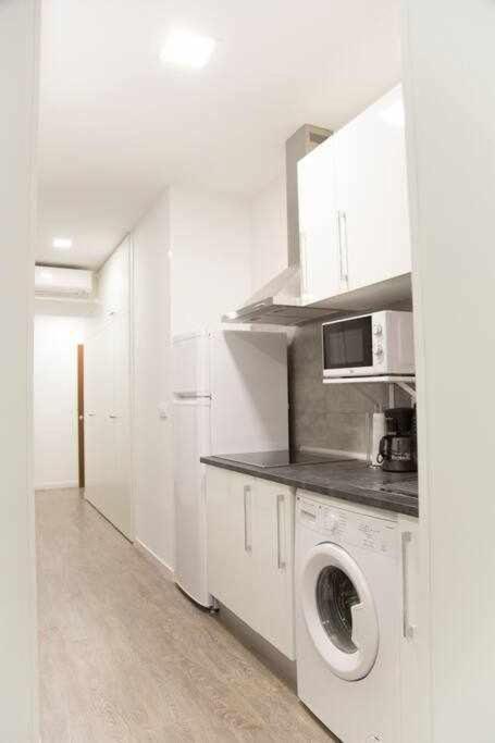 Comodo Y Agradable Estudio En Madrid Centro A2 Εξωτερικό φωτογραφία